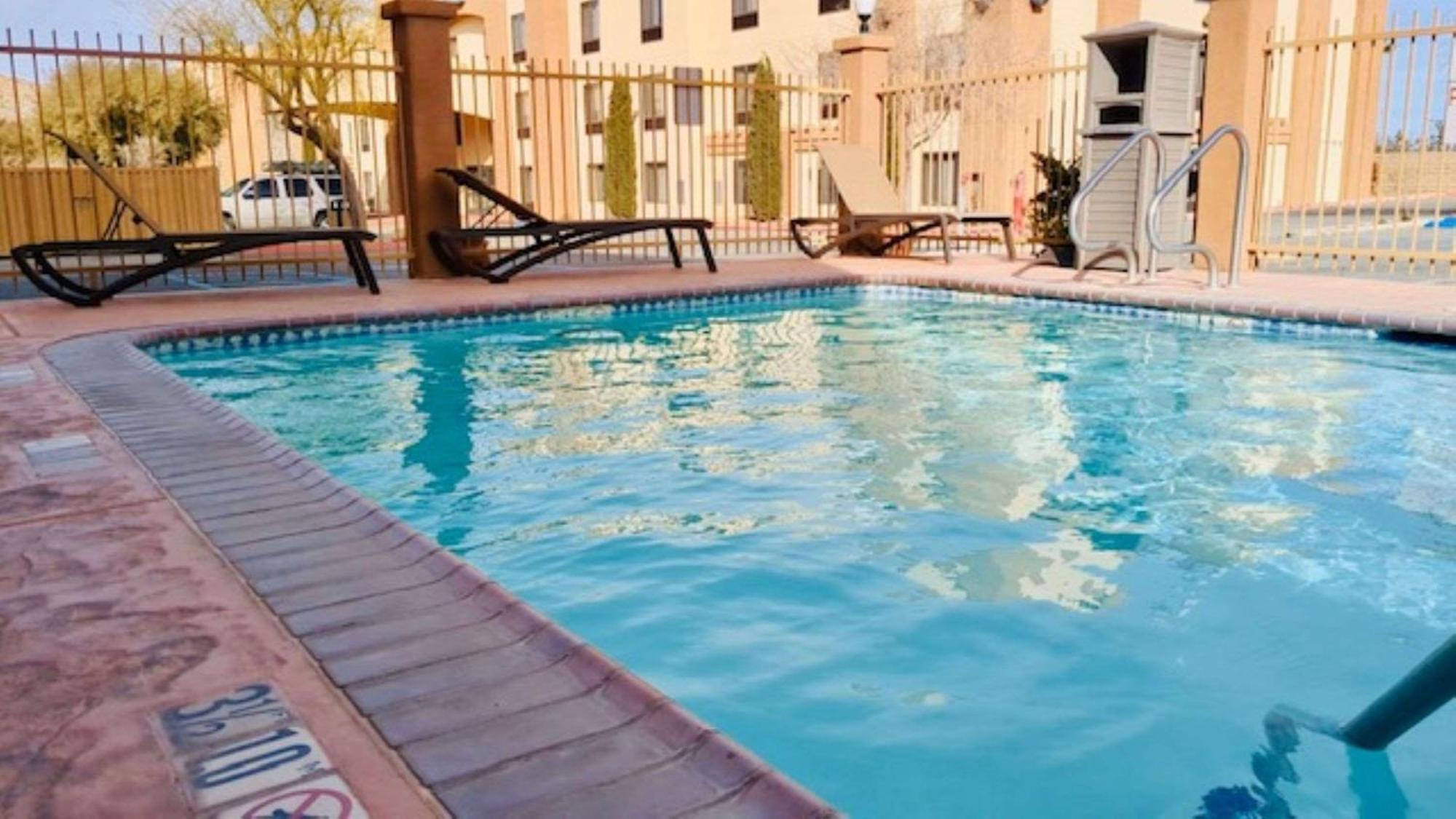 Surestay Plus Hotel By Best Western Yucca Valley Joshua Tree Extérieur photo