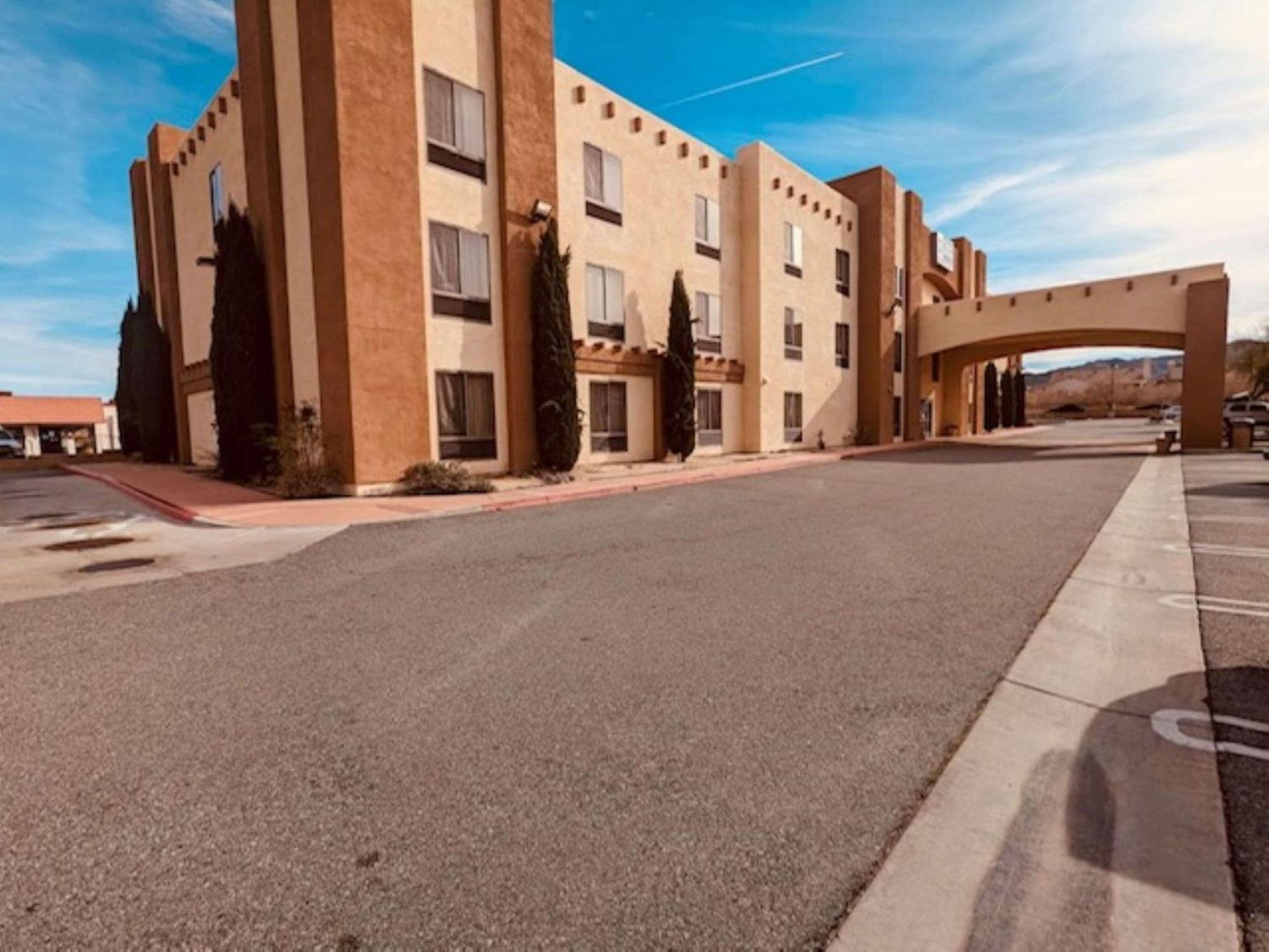 Surestay Plus Hotel By Best Western Yucca Valley Joshua Tree Extérieur photo