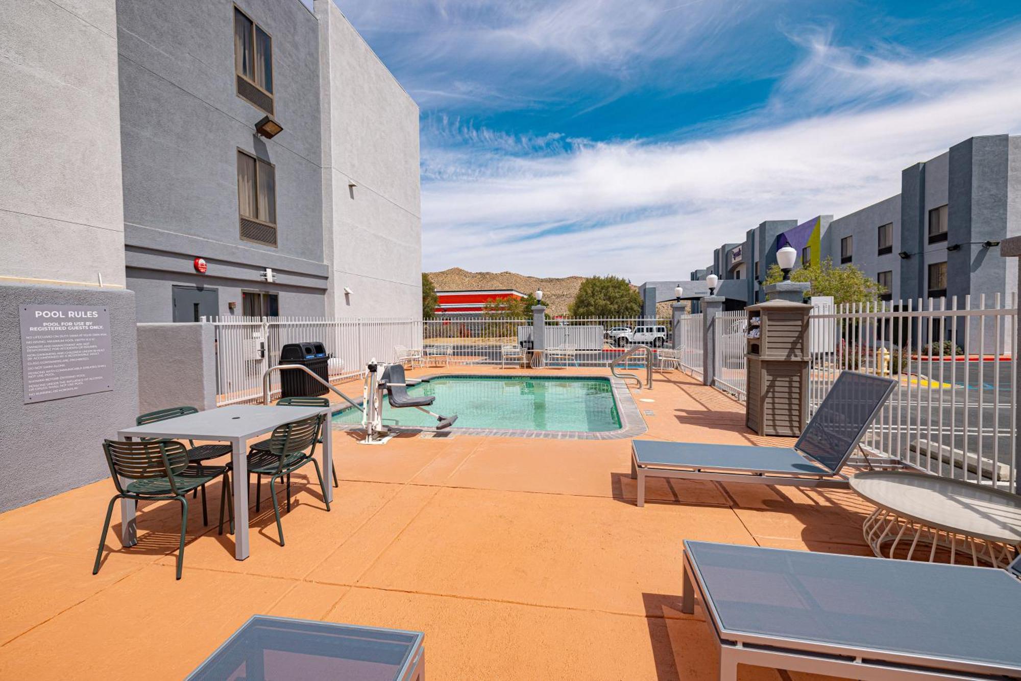 Surestay Plus Hotel By Best Western Yucca Valley Joshua Tree Extérieur photo